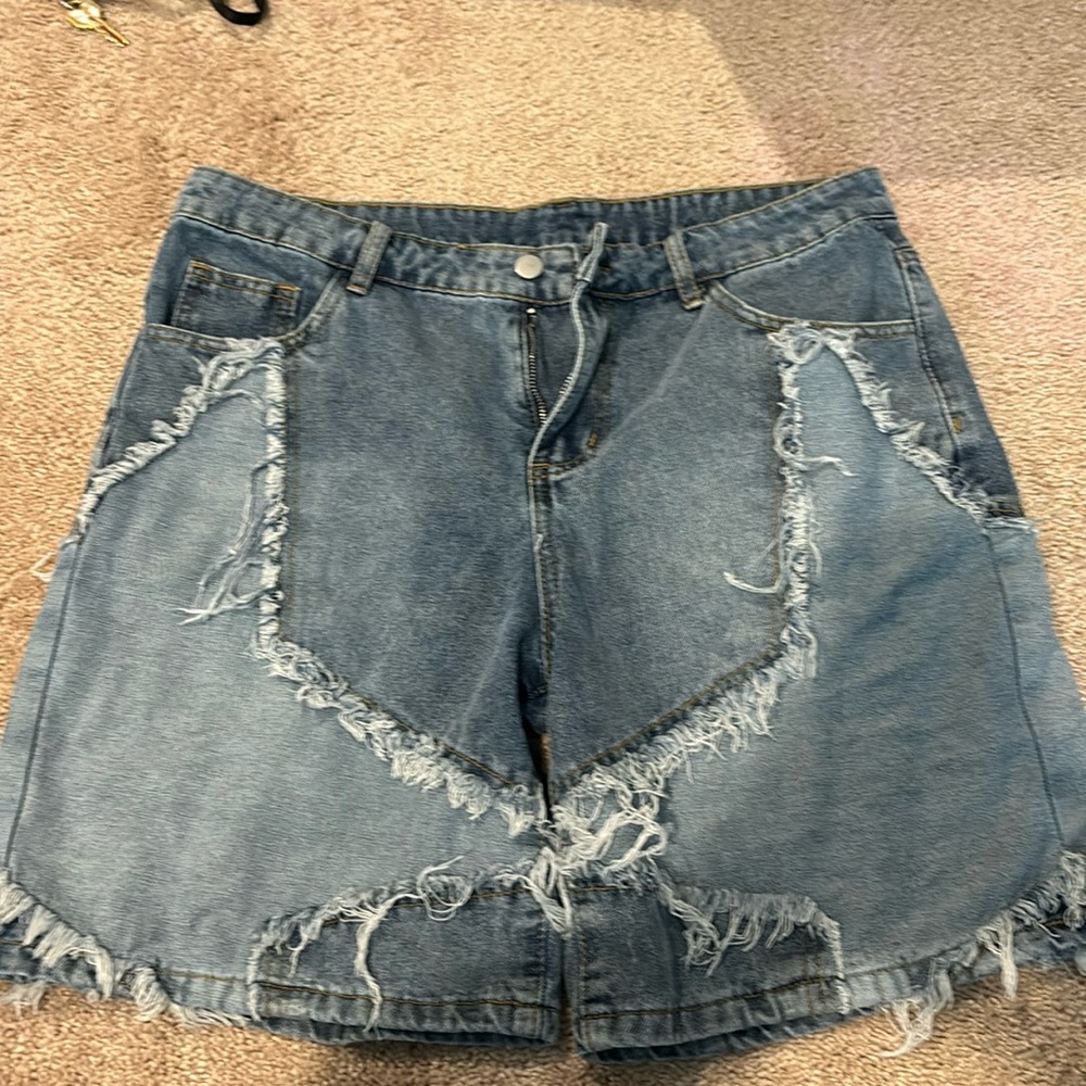 Denim shorts w star design